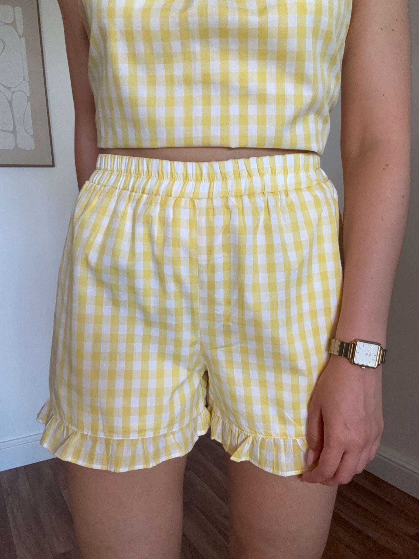Short Elio