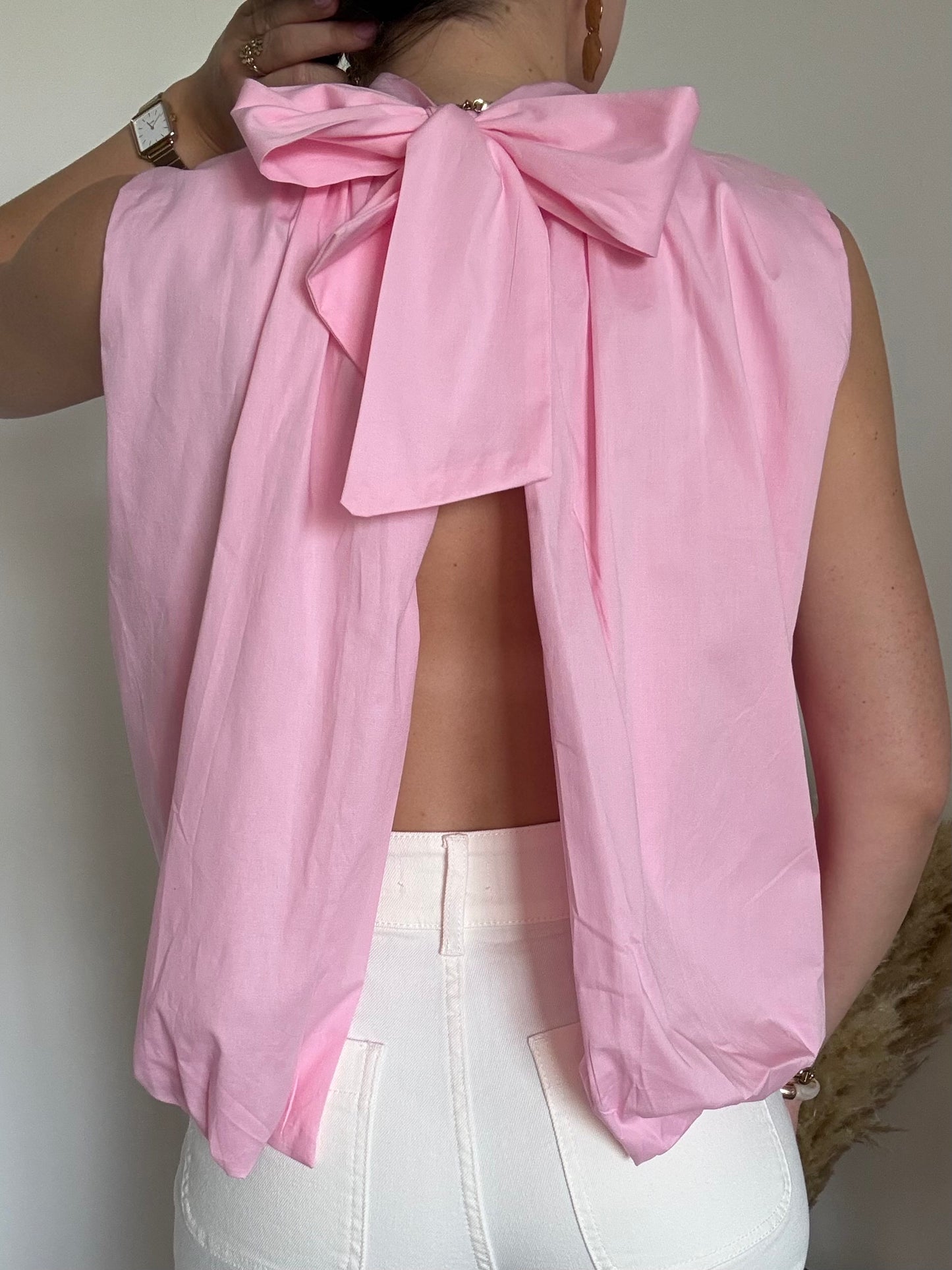 Top Tiffany Rose