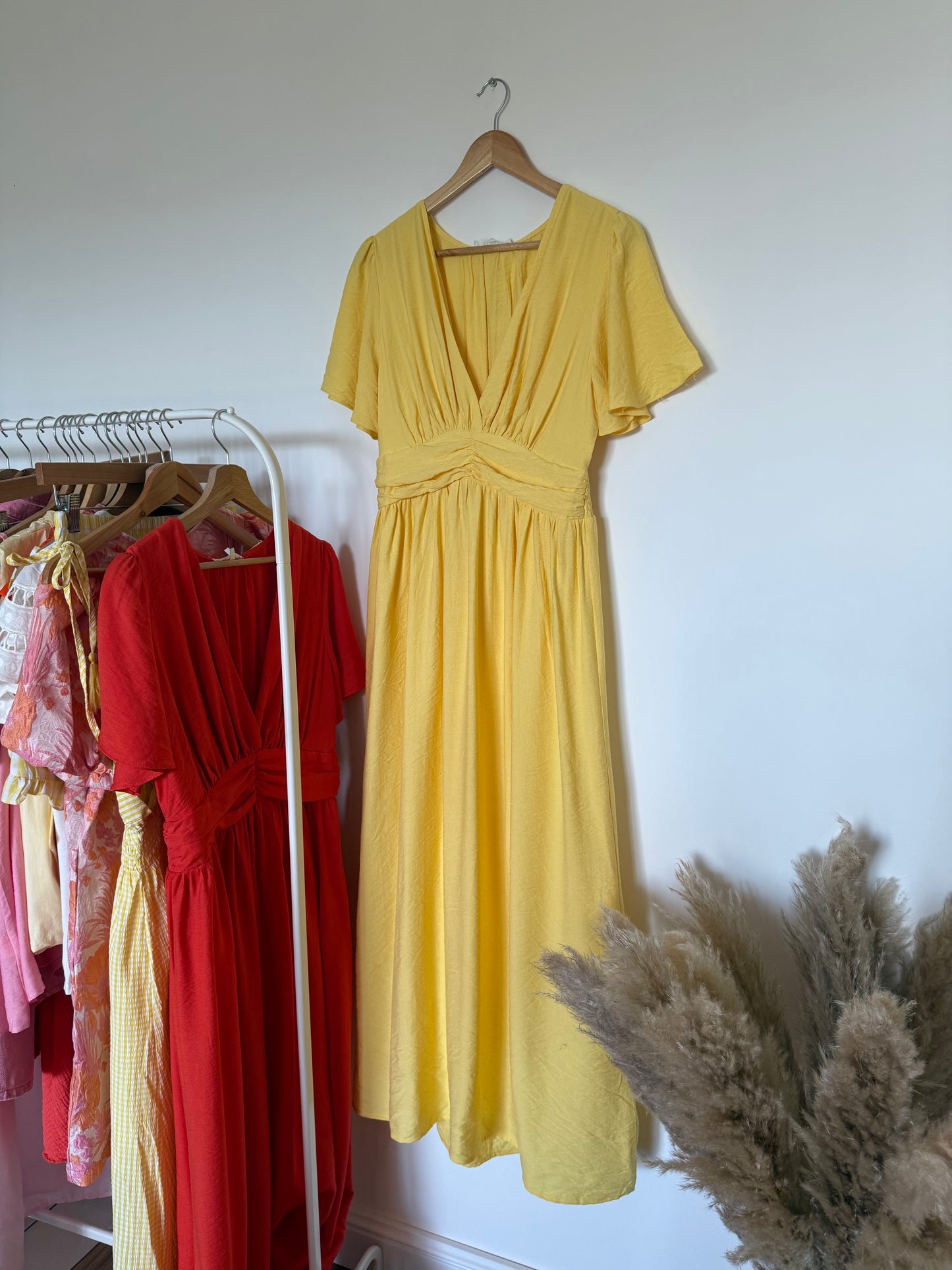Robe Alba Jaune